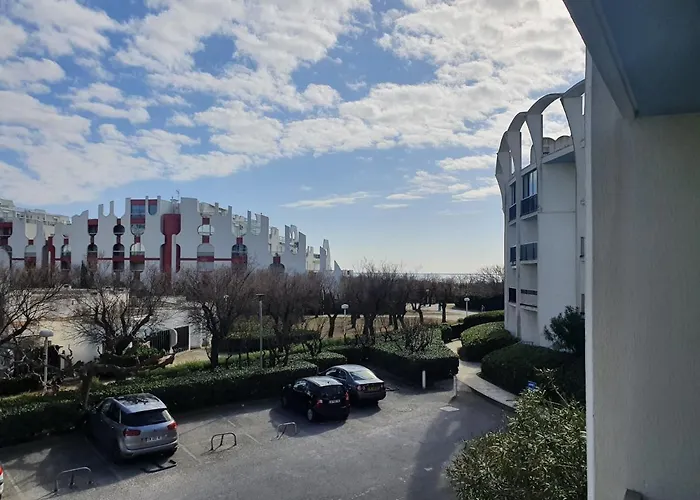 Studio La Grande Motte, Parking